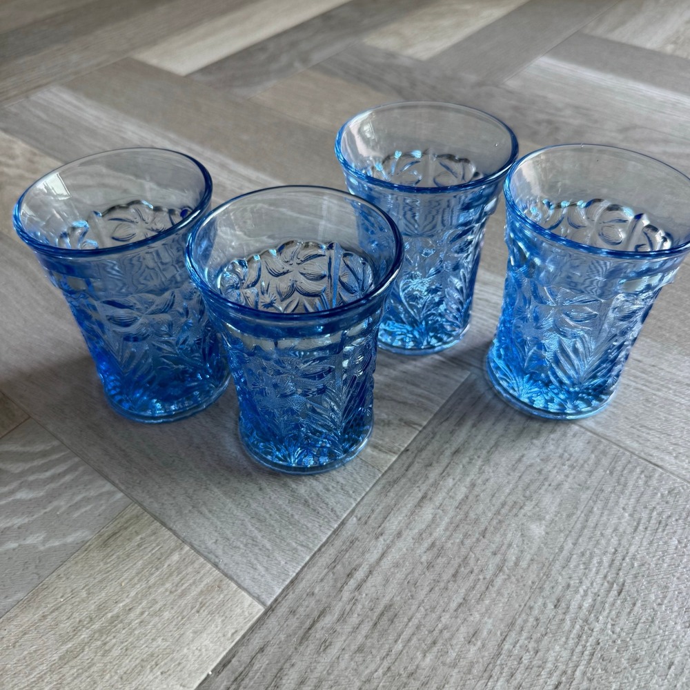 Vintage Blue Floral Embossed Glass Tumblers 4 Drinking Glasses Retro Kitchen